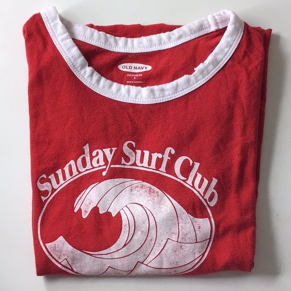 Old Navy Tops - Old Navy S Everywhere Red & White Vintage Look Distressed T Shirt 100% Cotton